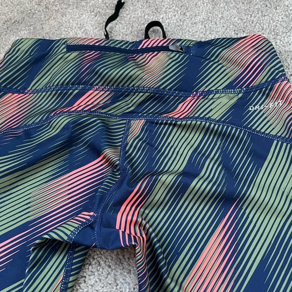 Nike / Running Leggings / XS - Picture 4 of 5